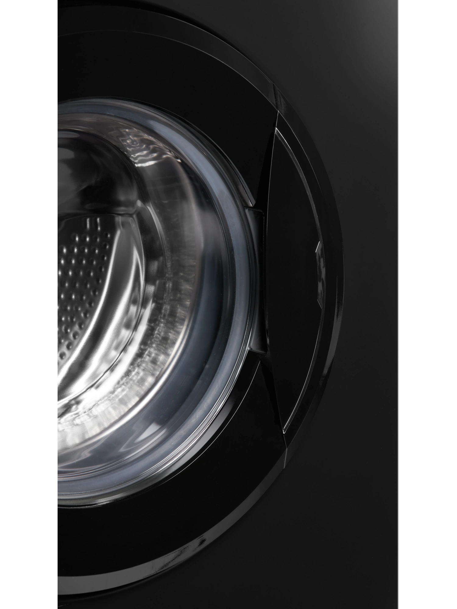  Стиральная машина NORDFROST WM2 6100 B