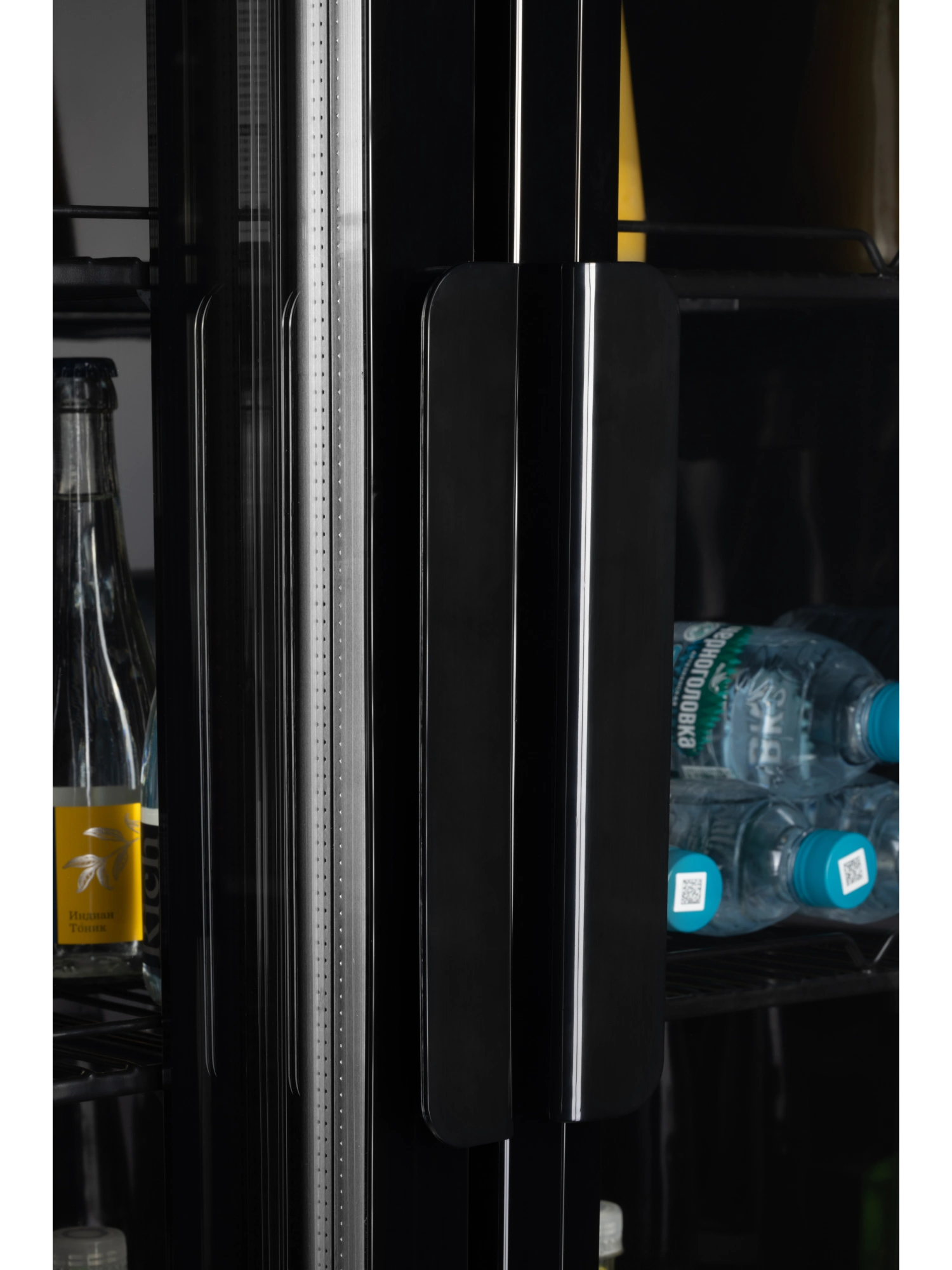  Витрина холодильная NORD RSC 600 GBB